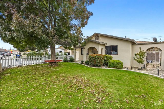 715 Francis Street, Bakersfield, CA 93308