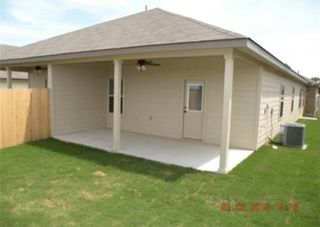 577 JACK RABBIT LN B, Buda, TX 78610