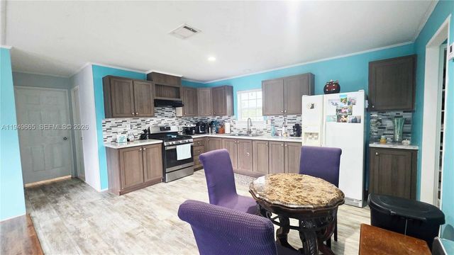 612 Hunting Club, Clewiston, FL 33440