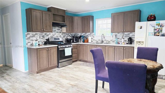 612 Hunting Club, Clewiston, FL 33440