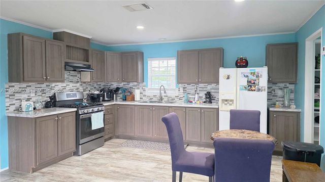 612 Hunting Club, Clewiston, FL 33440