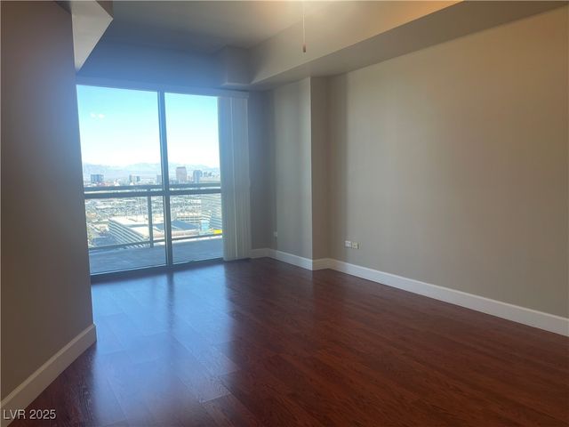 200 West Sahara Avenue 2211, Las Vegas, NV 89102