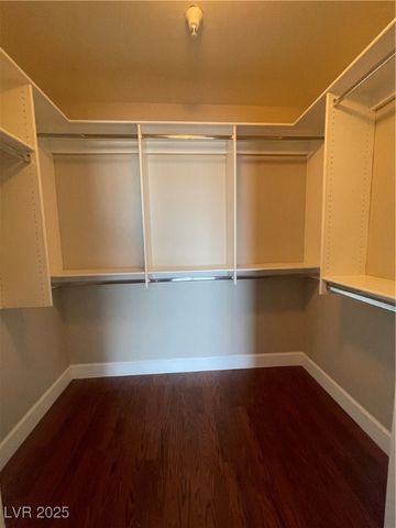 200 West Sahara Avenue 2211, Las Vegas, NV 89102