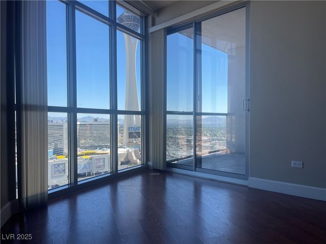 200 West Sahara Avenue 2211, Las Vegas, NV 89102