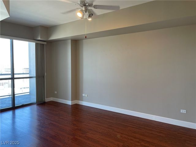 200 West Sahara Avenue 2211, Las Vegas, NV 89102