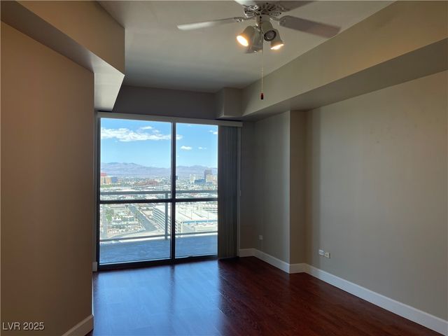 200 West Sahara Avenue 2211, Las Vegas, NV 89102