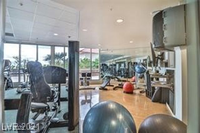 200 West Sahara Avenue 2211, Las Vegas, NV 89102