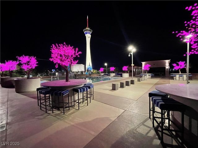 200 West Sahara Avenue 2211, Las Vegas, NV 89102