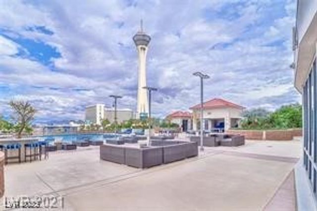 200 West Sahara Avenue 2211, Las Vegas, NV 89102