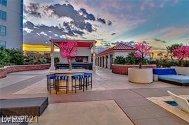 200 West Sahara Avenue 2211, Las Vegas, NV 89102