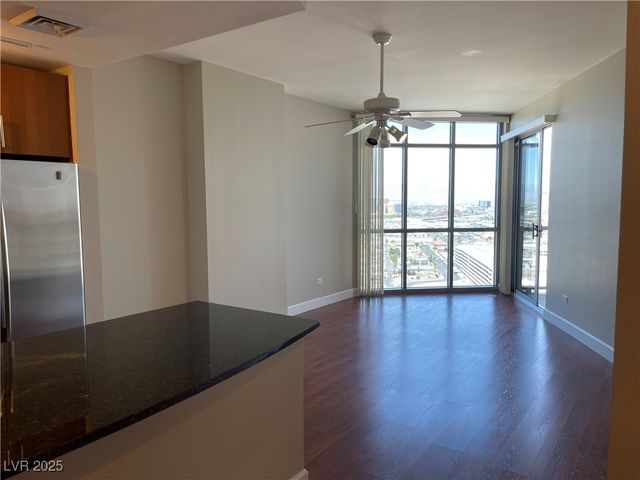 200 West Sahara Avenue 2211, Las Vegas, NV 89102