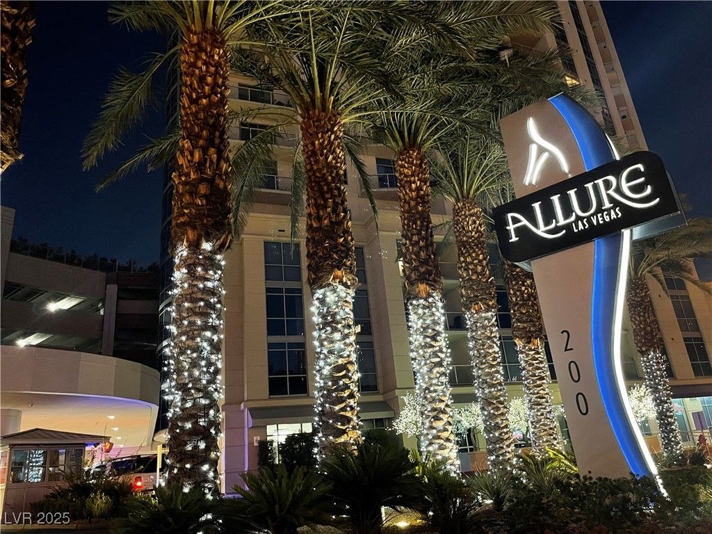 200 West Sahara Avenue 2211, Las Vegas, NV 89102