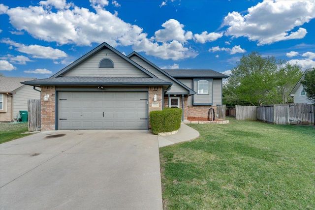 1932 S Leeanne Lane, Wichita, KS 67207