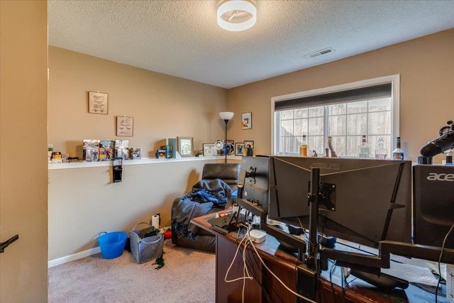 1932 S Leeanne Lane, Wichita, KS 67207