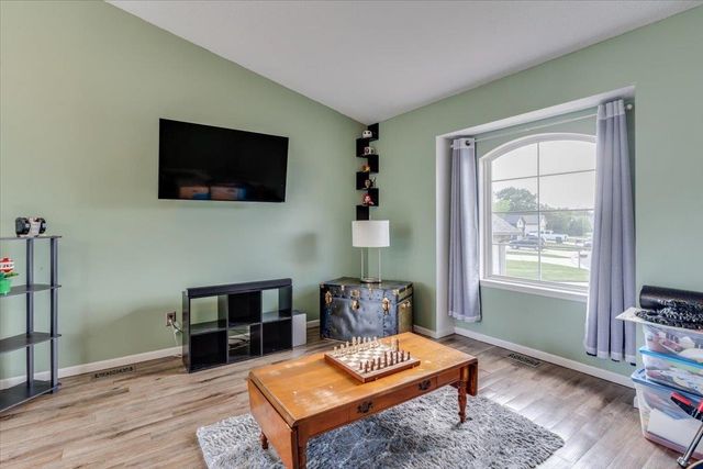 1932 S Leeanne Lane, Wichita, KS 67207