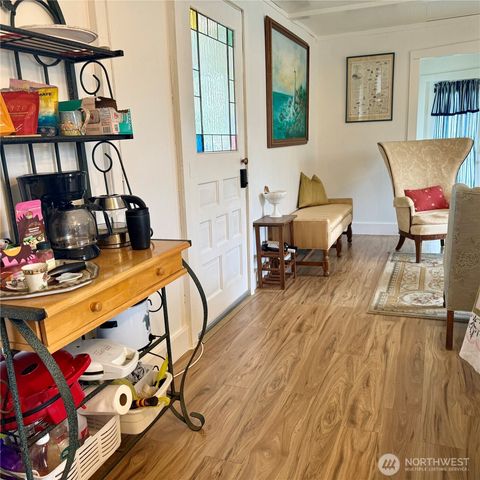 26414 Ridge Avenue, Ocean Park, WA 98640