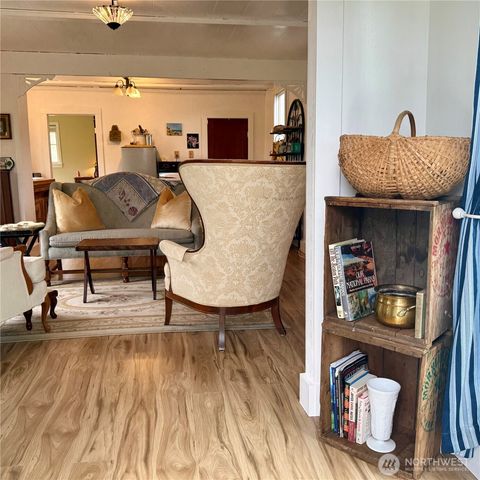 26414 Ridge Avenue, Ocean Park, WA 98640