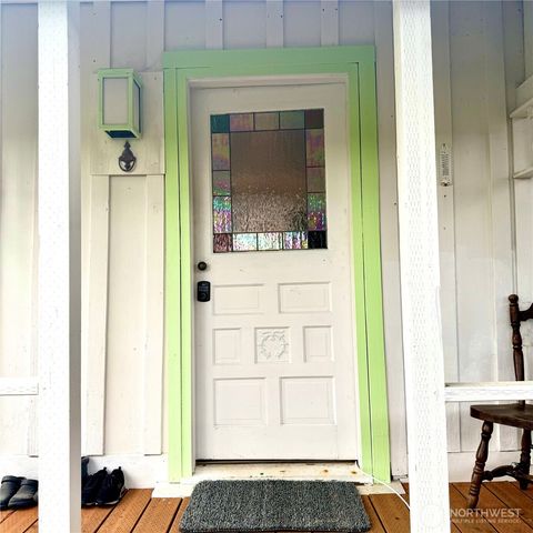 26414 Ridge Avenue, Ocean Park, WA 98640