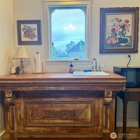 26414 Ridge Avenue, Ocean Park, WA 98640