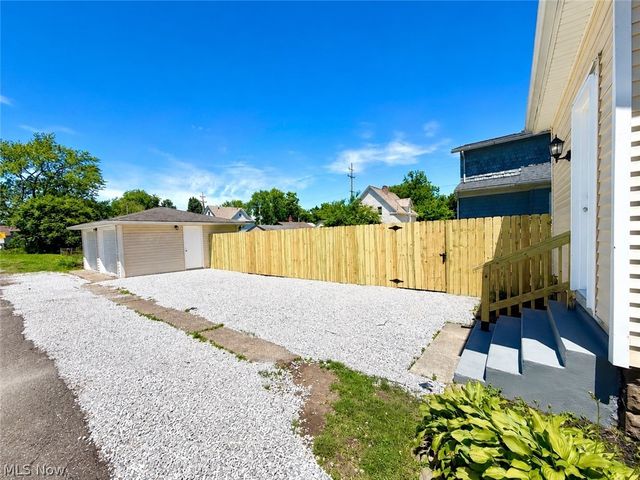 1218 Tremont Avenue SW, Massillon, OH 44647