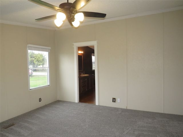 2141 Crocket, Sanger, TX 76266