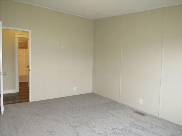 2141 Crocket, Sanger, TX 76266