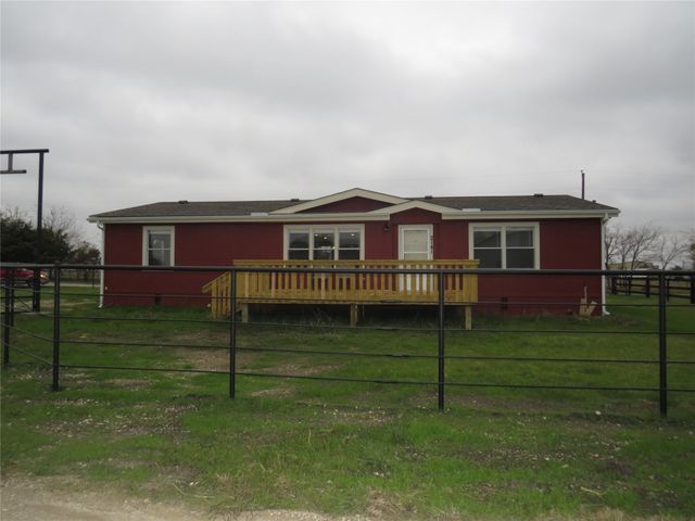 2141 Crocket, Sanger, TX 76266