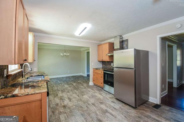 2069 Christian Circle SE, Conyers, GA 30013