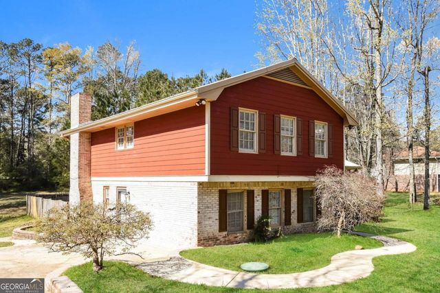 2069 Christian Circle SE, Conyers, GA 30013