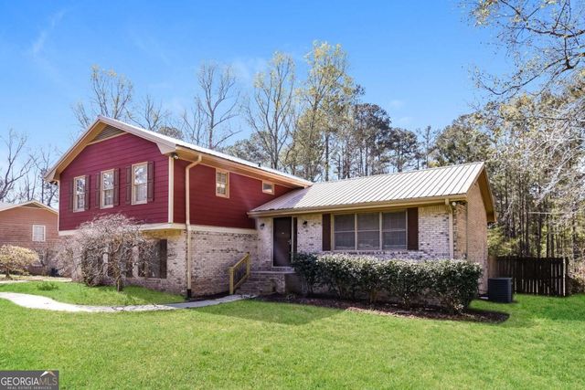 2069 Christian Circle SE, Conyers, GA 30013