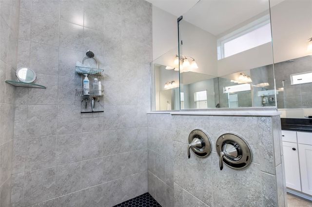 5 LAKESIDE PLACE E, Palm Coast, FL 32137