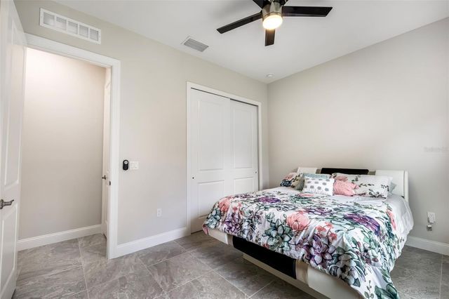 5 LAKESIDE PLACE E, Palm Coast, FL 32137