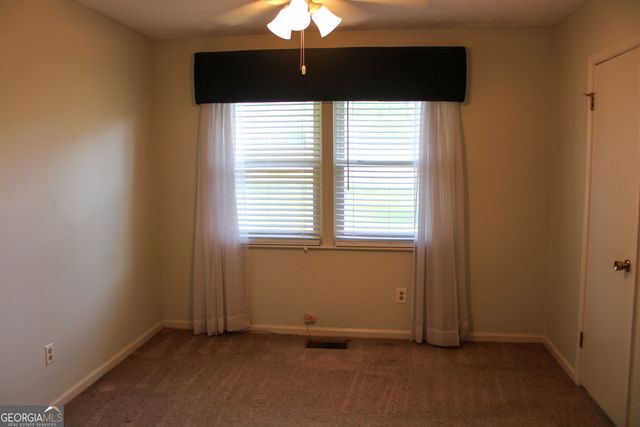 20 Valley Hill Road, Griffin, GA 30223