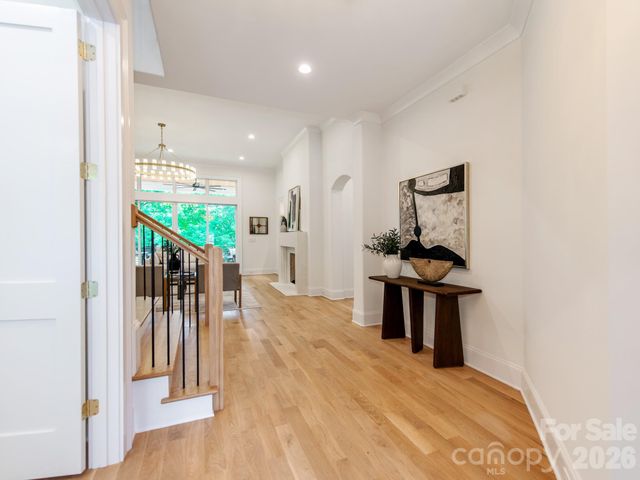 4627 Water Oak Road, Charlotte, NC 28211