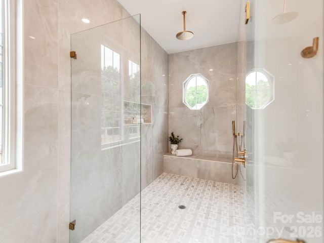 4627 Water Oak Road, Charlotte, NC 28211
