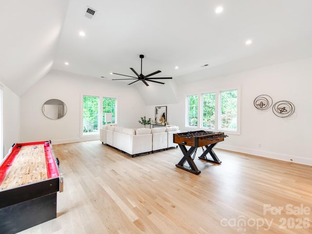 4627 Water Oak Road, Charlotte, NC 28211