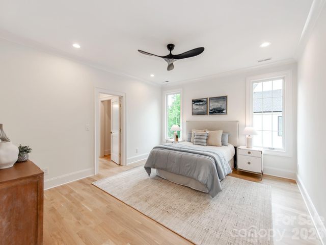 4627 Water Oak Road, Charlotte, NC 28211