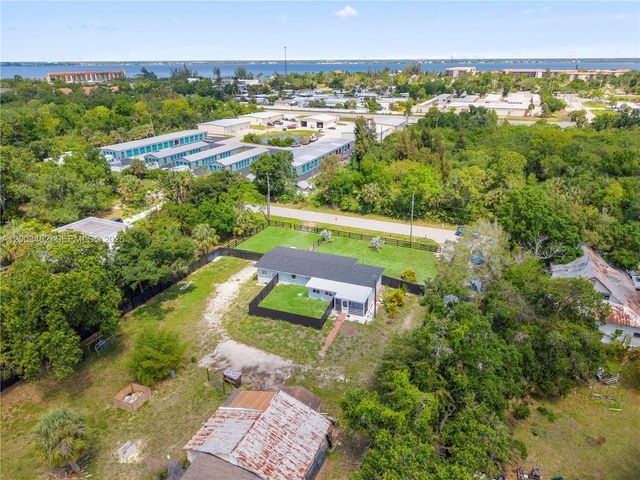 1507 Lavilla Road, Punta Gorda, FL 33950