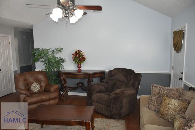 1801 Dunlevie Road, Allenhurst, GA 31301