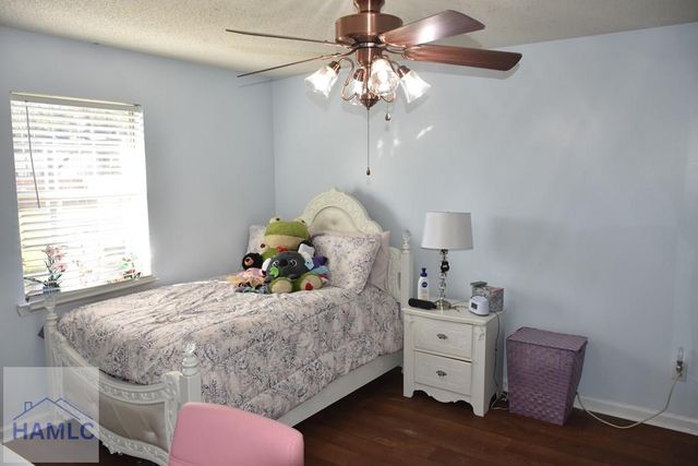 1801 Dunlevie Road, Allenhurst, GA 31301