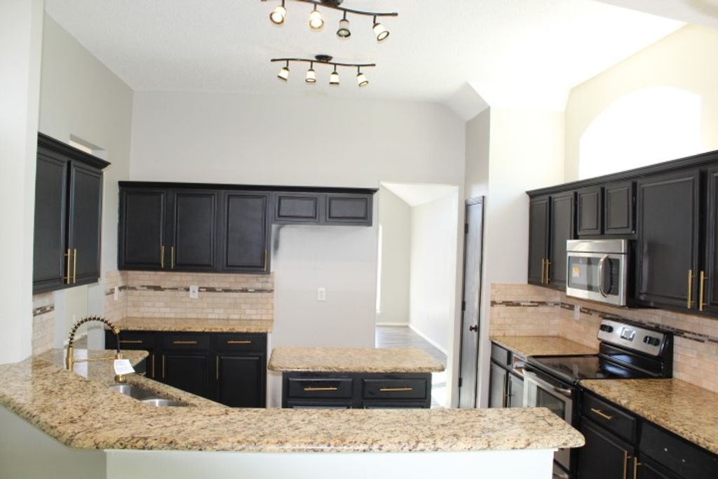 6705 Northland Drive, Fort Worth, TX 76137 — photo 4