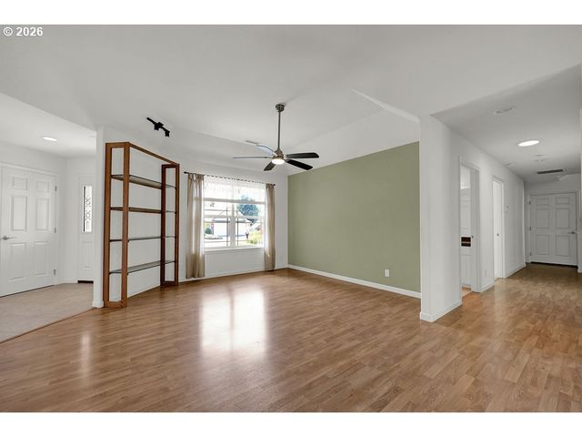 2545 WILLOW RIDGE Ct, Florence, OR 97439