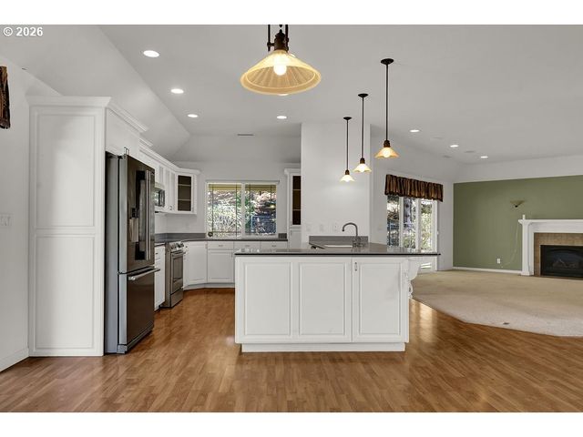 2545 WILLOW RIDGE Ct, Florence, OR 97439