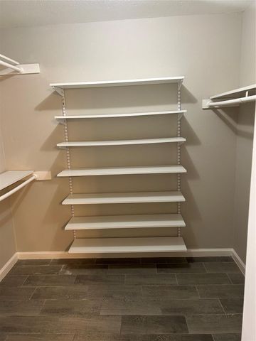 11719 Pender Lane, Houston, TX 77477