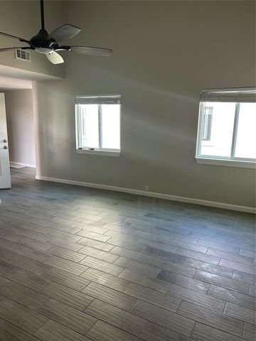 11719 Pender Lane, Houston, TX 77477