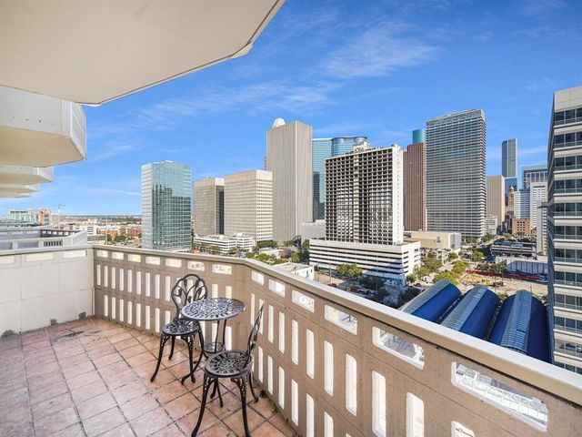 2016 Main Street 1013, Houston, TX 77002