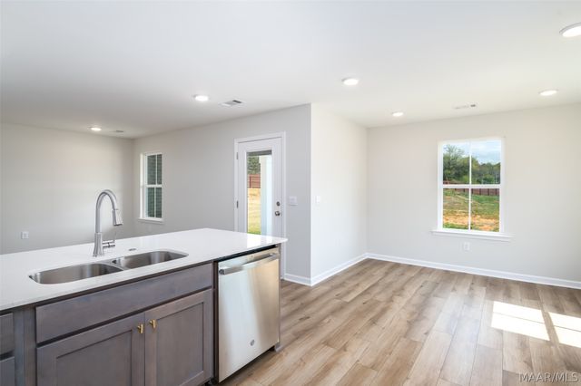 47 Coolidge Drive, Wetumpka, AL 36092