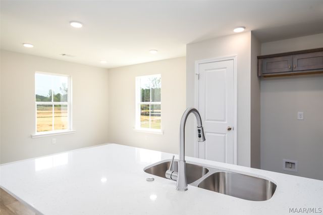 47 Coolidge Drive, Wetumpka, AL 36092