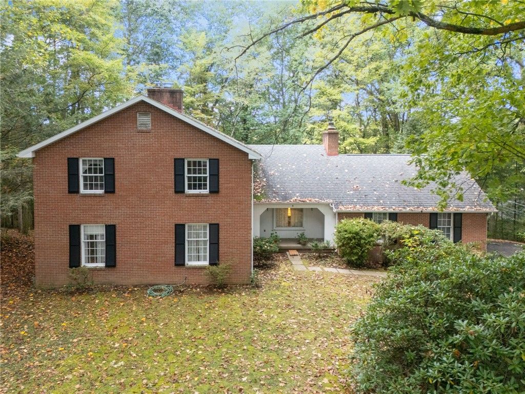 8 Bayard Avenue, City Of Greensburg, PA 15601