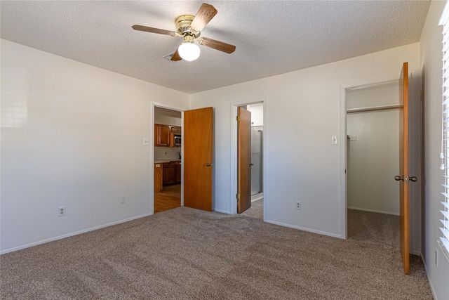 830 Live Oak TRL, Liberty Hill, TX 78642